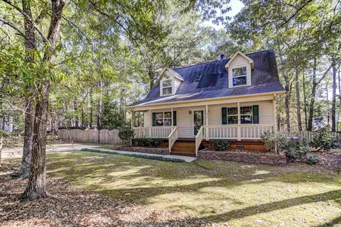 512 Chivalry Dr, Durham, NC 27703 photo 2