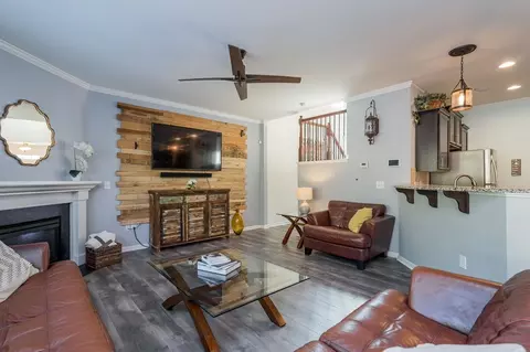 2091 Tanners Mill Dr, Durham, NC 27703 photo 3