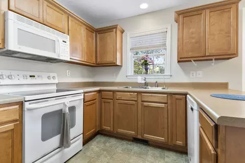 80 Katlyn Ct, Willow Spring, NC 27592 photo 10