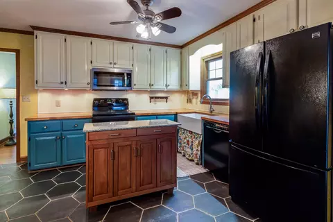 8215 Brian Ct, Garner, NC 27529 photo 6