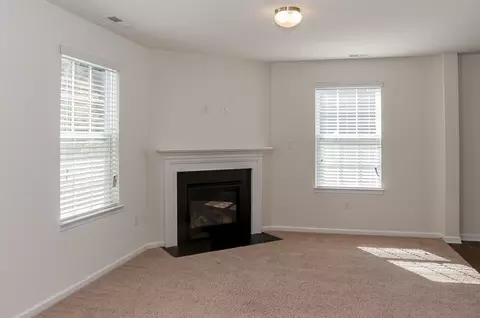 548 Botanical Ct, Bunnlevel, NC 28323 photo 6
