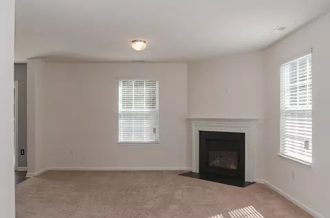 548 Botanical Ct, Bunnlevel, NC 28323 photo 7