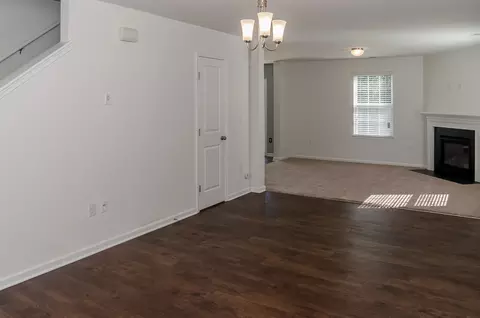 548 Botanical Ct, Bunnlevel, NC 28323 photo 5