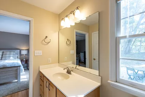 6610 Lipscomb Dr, Durham, NC 27712 photo 16