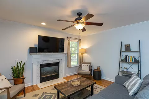 6610 Lipscomb Dr, Durham, NC 27712 photo 4