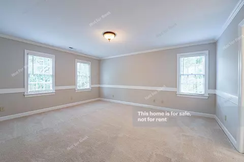 101 Parkknoll Ln, Cary, NC 27519 photo 15