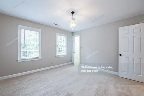 101 Parkknoll Ln, Cary, NC 27519 photo 19