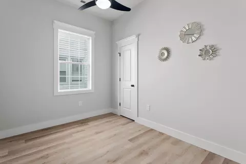 715 Kent St, Durham, NC 27701 photo 17