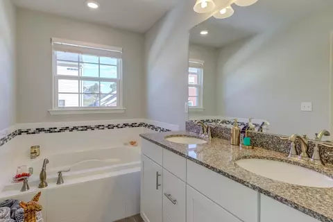 329 Roche Dr, Durham, NC 27703 photo 20