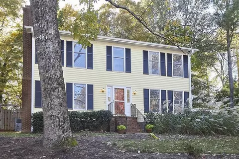 4524 Malvern Rd, Durham, NC 27707 photo 1