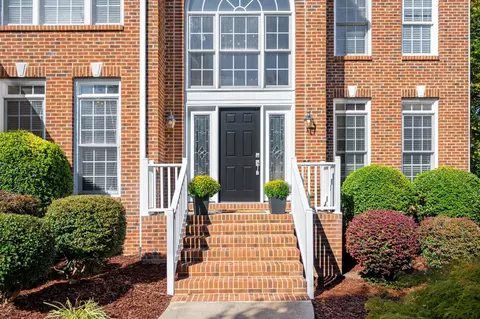 8 Upton Ct, Durham, NC 27713 photo 2