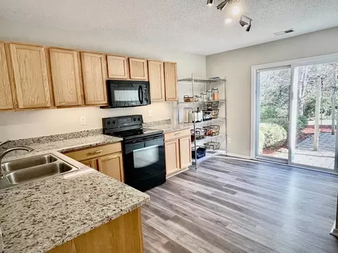 2819 Skybrook Ln, Durham, NC 27703 photo 3