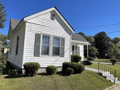 1011 Lemay St, Smithfield, NC 27577 photo 3