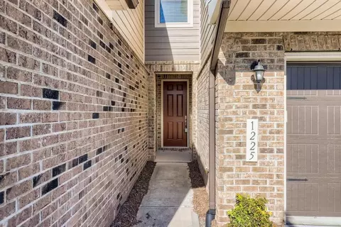 1225 Catch Fly Ln, Durham, NC 27713 photo 2