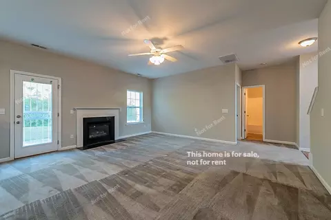 2701 Framer Ln, Durham, NC 27704 photo 5
