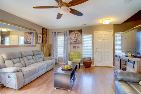 310 Pebblestone Dr, Durham, NC 27703 photo 3