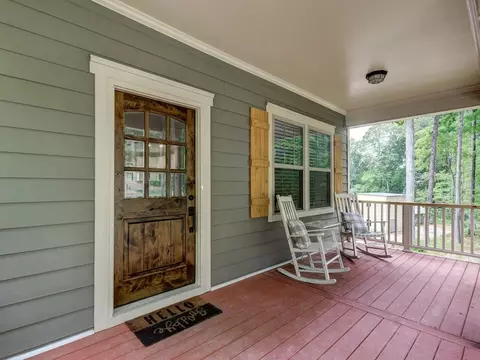 5511 Centennial Dr, Durham, NC 27712 photo 2