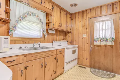 205 Cloverdale Dr, Smithfield, NC 27577 photo 16