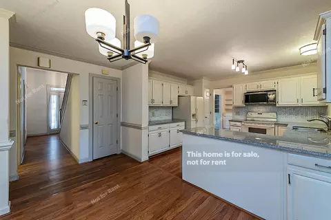 3910 Sturbridge Dr, Durham, NC 27713 photo 9