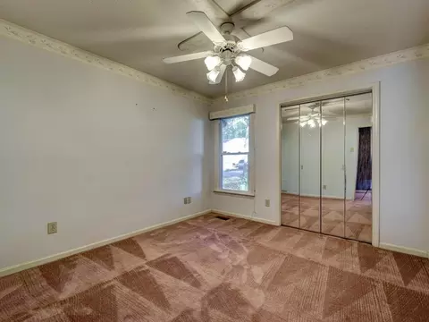 100 Lakeshore Dr, Durham, NC 27713 photo 17