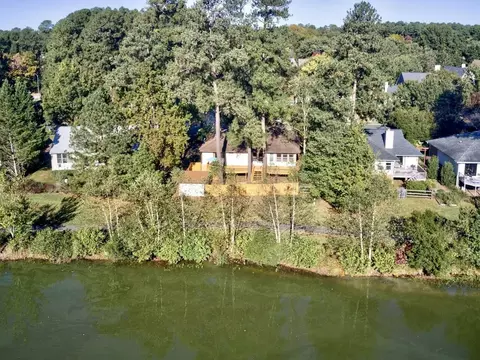 100 Lakeshore Dr, Durham, NC 27713 photo 3
