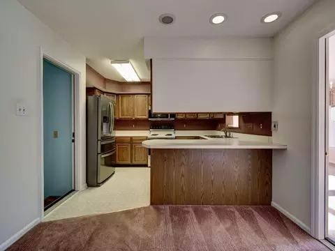 100 Lakeshore Dr, Durham, NC 27713 photo 6