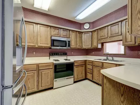 100 Lakeshore Dr, Durham, NC 27713 photo 7