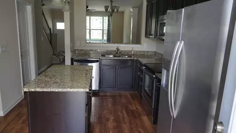 326 Carthage Ct, Durham, NC 27703 photo 6