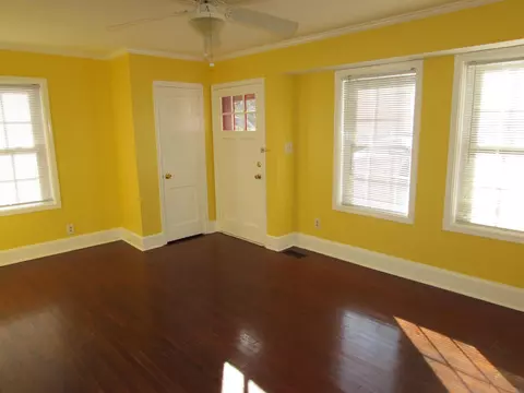208 Dacian Ave, Durham, NC 27701 photo 4