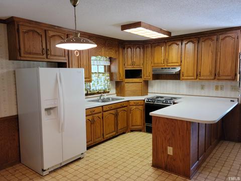 93 Terapin Slide Rd, Staley, NC 27355 photo 3