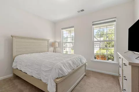 1214 Farm Leaf Dr, Durham, NC 27703 photo 4