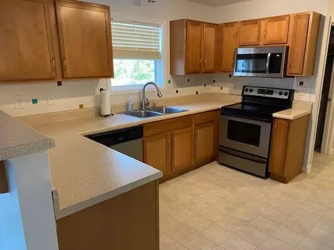 2708 Catamount Ct, Durham, NC 27704 photo 5