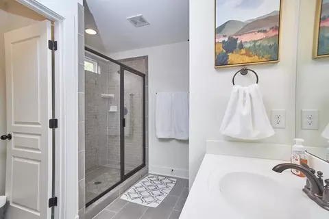 2810 W Main St, Durham, NC 27705 photo 20