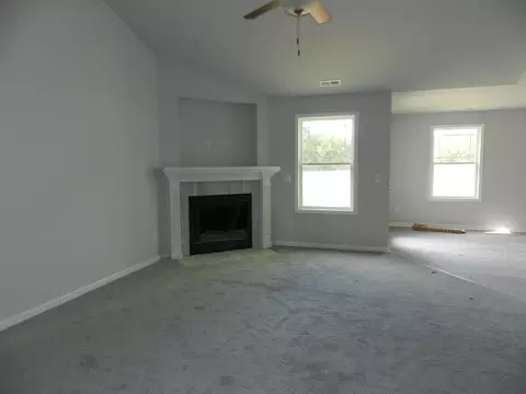 94 Monaghan Ct, Selma, NC 27576 photo 2