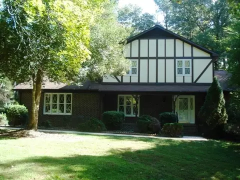 2302 Thunder Rd, Durham, NC 27712 photo 1