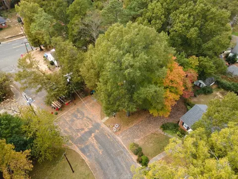 1821 Hillcrest Dr, Durham, NC 27705 photo 21