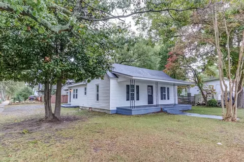 416 S Sixth St, Smithfield, NC 27577 photo 1