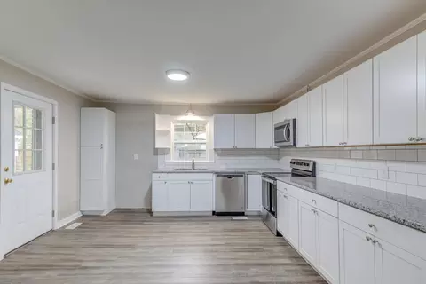 416 S Sixth St, Smithfield, NC 27577 photo 10