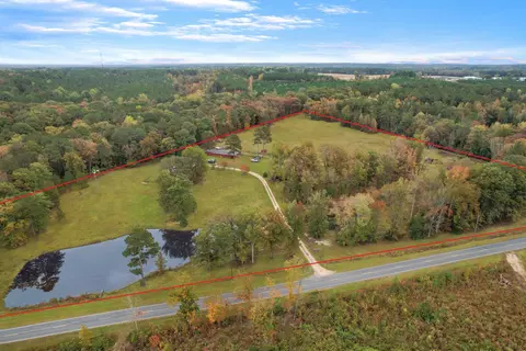 1837 Loop Rd, Bunnlevel, NC 28323 photo 1