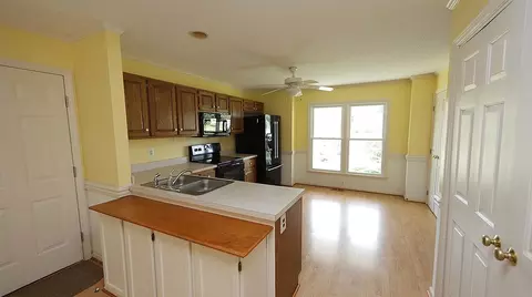 2404 Whitset Pl, Willow Spring, NC 27592 photo 2
