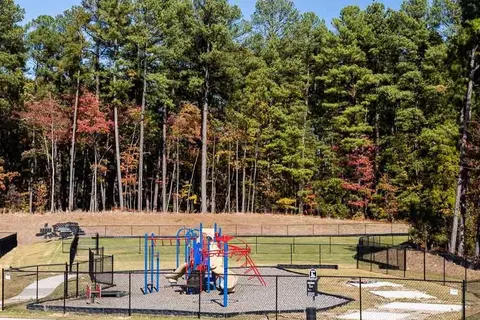 1027 Commack Dr, Durham, NC 27703 photo 30