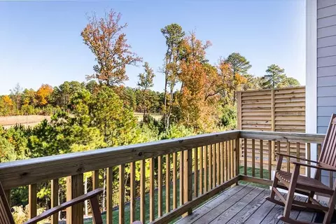 1027 Commack Dr, Durham, NC 27703 photo 24