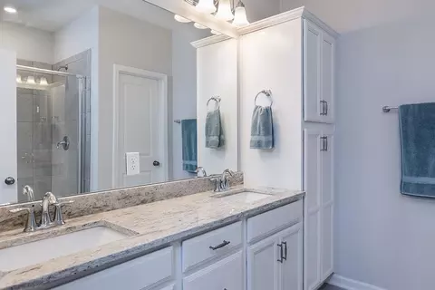 1027 Commack Dr, Durham, NC 27703 photo 12