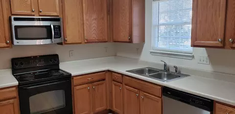 5007 Rainmaker Dr, Durham, NC 27704 photo 7