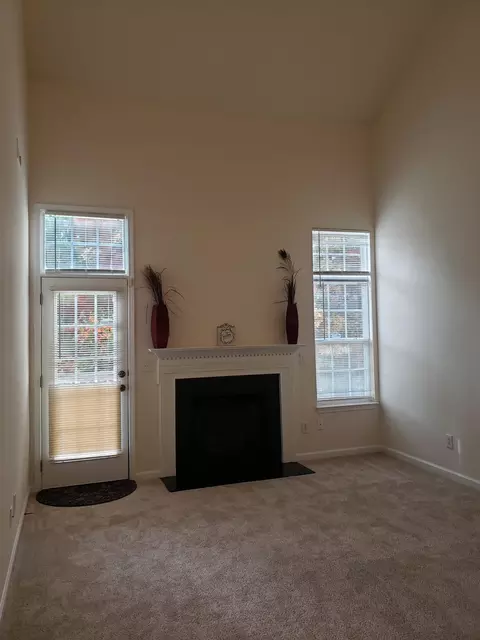 5007 Rainmaker Dr, Durham, NC 27704 photo 8