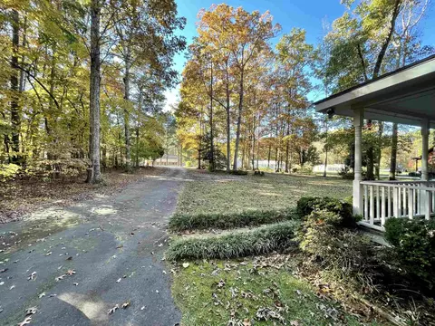 169 Eileen Ct, Henderson, NC 27537 photo 3