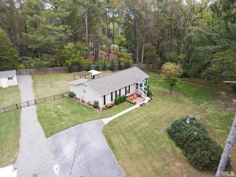 611 Karen Dr, Willow Spring, NC 27592 photo 7