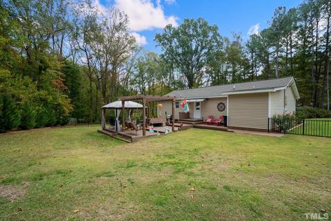 611 Karen Dr, Willow Spring, NC 27592 photo 5