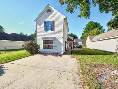 601 Stratton Way, Durham, NC 27704 photo 1