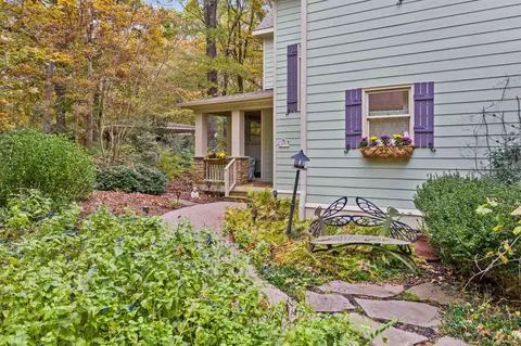 3655 Pineview Cir, Durham, NC 27705 photo 3